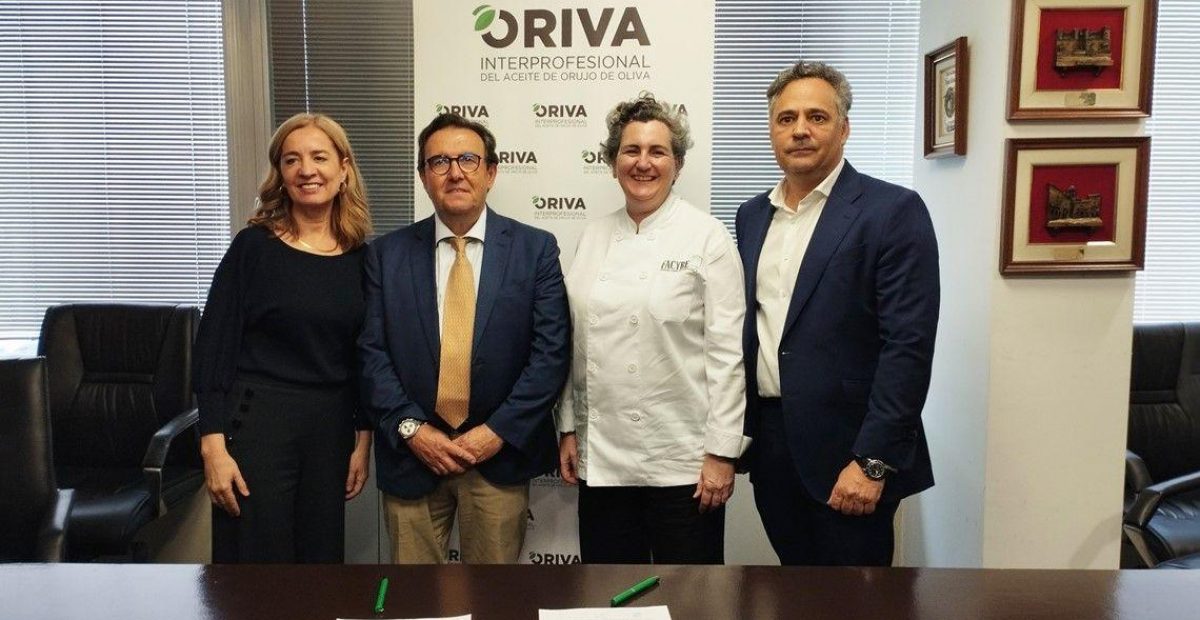 ORIVA-y-FACYRE-firman-un-acuerdo-de-patrocinio